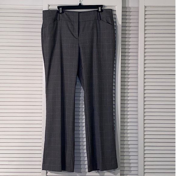 NY&Co Gray Glenn Plaid Pant Perfect for Work - Picture 2 of 6